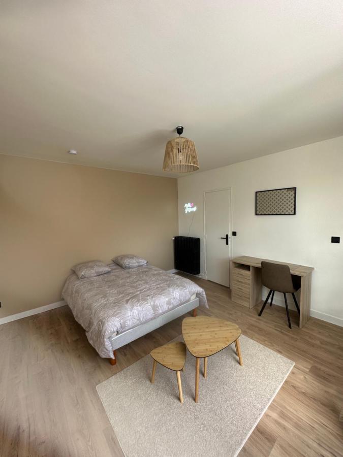 Le Madeleine - Cosy & Renove - Face Tram Apartment Orleans Luaran gambar