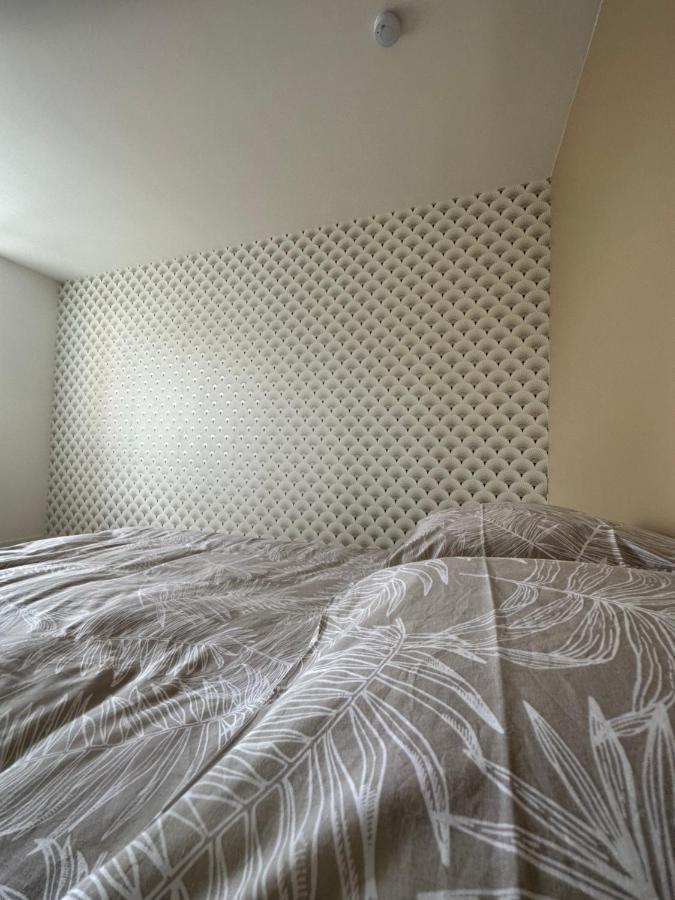 Le Madeleine - Cosy & Renove - Face Tram Apartment Orleans Luaran gambar